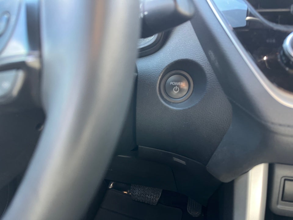 2025 Toyota COROLLA CROSS HV SE