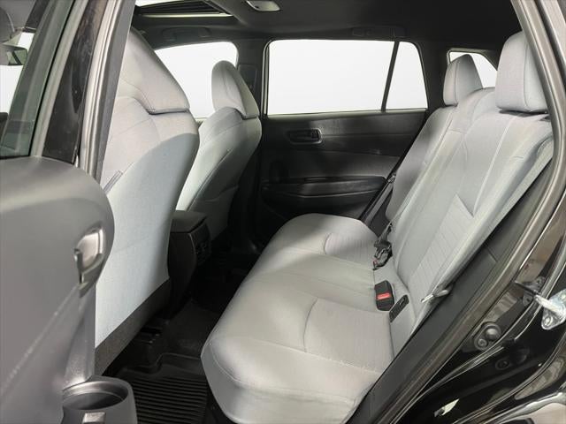 2025 Toyota COROLLA CROSS HV SE