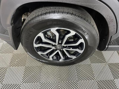 2025 Toyota COROLLA CROSS HV SE