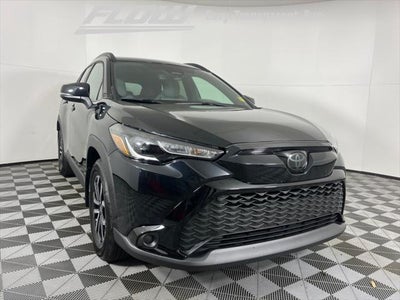 2025 Toyota COROLLA CROSS HV SE