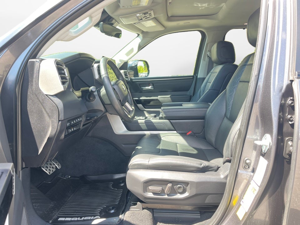 2024 Toyota SEQUOIA 4WD Limited