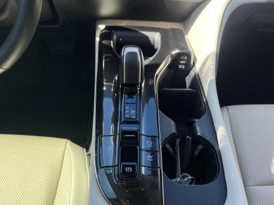 2025 Toyota Toyota Crown Limited