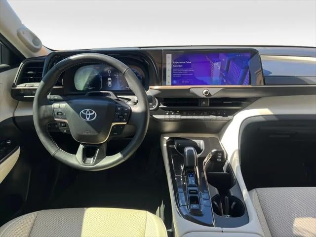 2025 Toyota Toyota Crown Limited