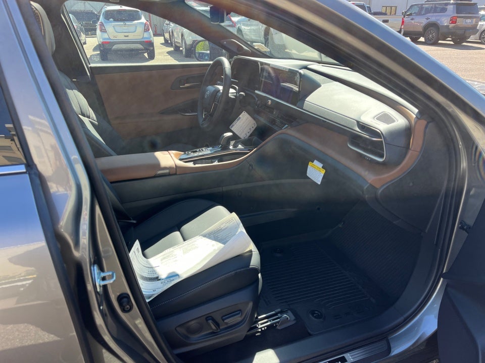 2026 Toyota Toyota Crown Limited