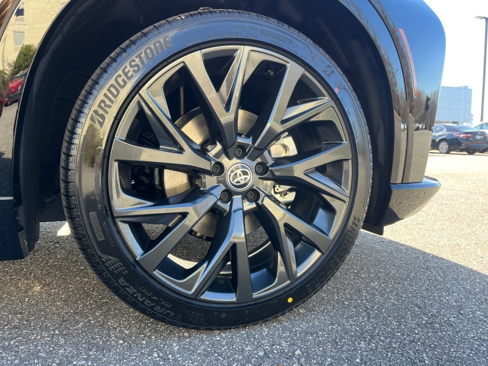 2026 Toyota Toyota Crown Signia Limited