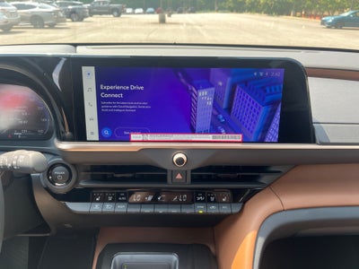 2026 Toyota Toyota Crown Signia XLE