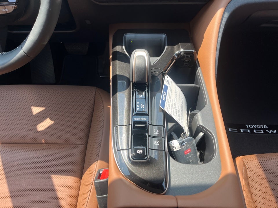 2026 Toyota Toyota Crown Signia XLE