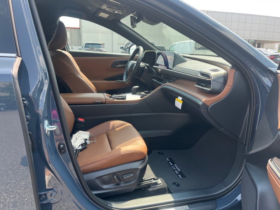 2026 Toyota Toyota Crown Signia XLE