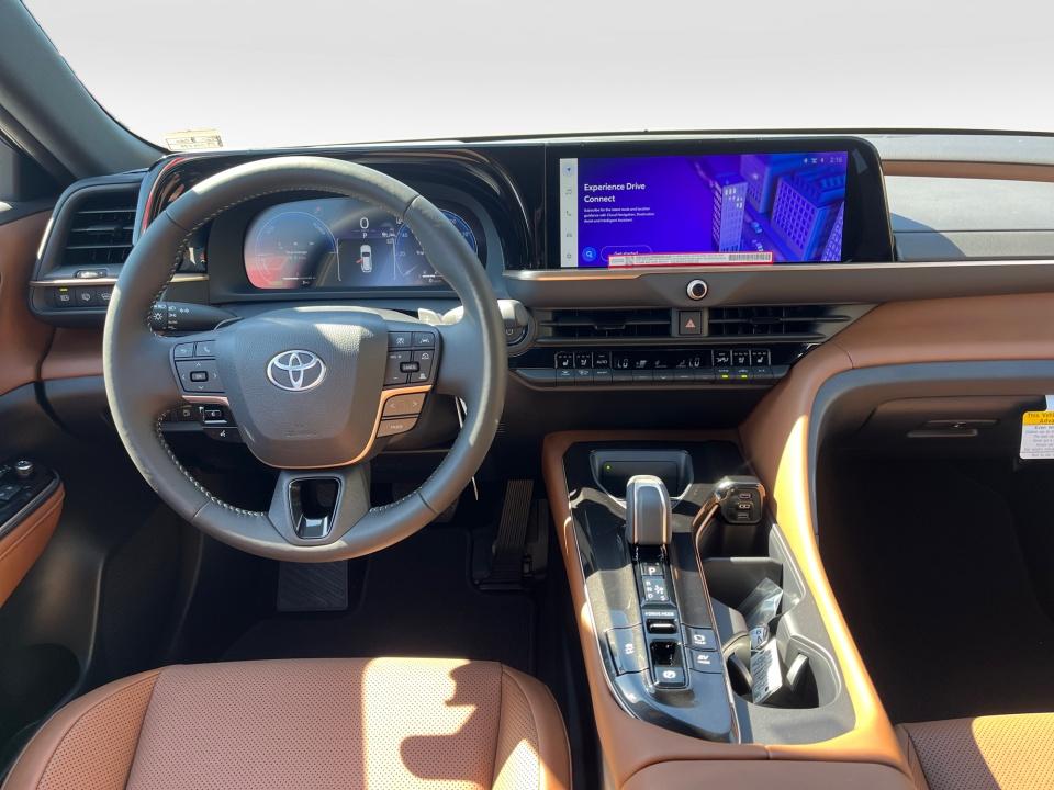 2026 Toyota Toyota Crown Signia XLE