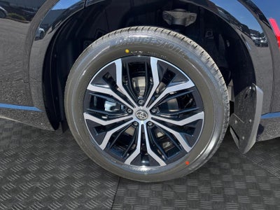 2026 Toyota Toyota Crown Signia XLE