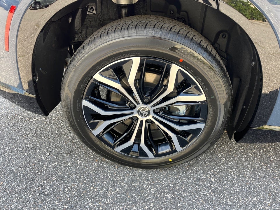 2026 Toyota Crown Signia XLE