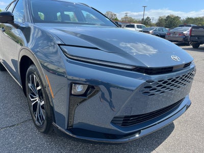 2026 Toyota Crown Signia XLE