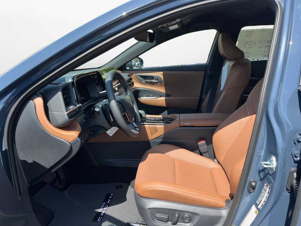 2026 Toyota Crown Signia XLE