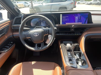 2026 Toyota Crown Signia Limited
