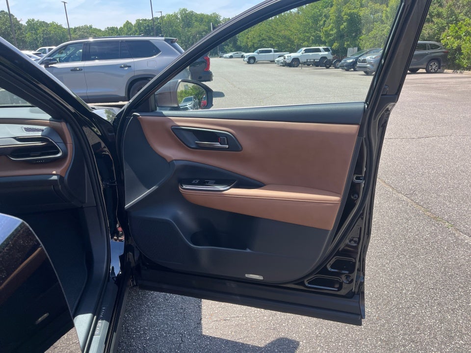 2026 Toyota Crown Signia Limited
