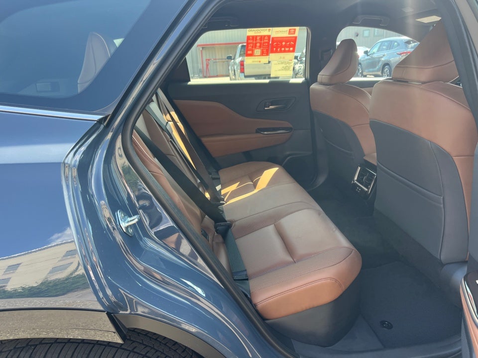2026 Toyota Toyota Crown Signia XLE