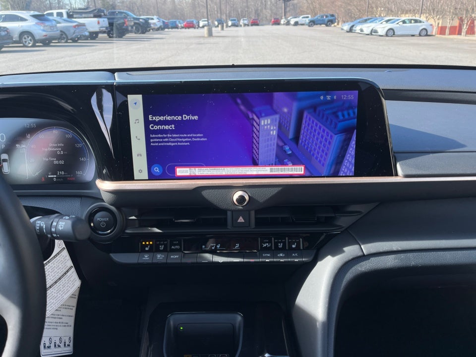 2026 Toyota Toyota Crown Signia XLE