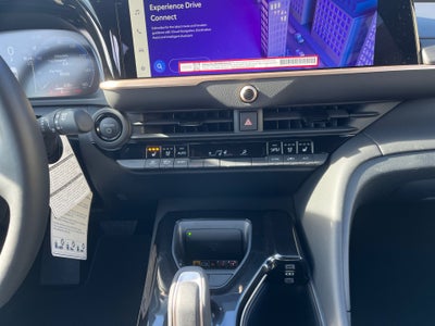 2026 Toyota Toyota Crown Signia XLE