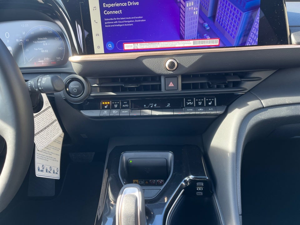 2026 Toyota Toyota Crown Signia XLE