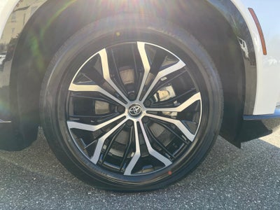 2026 Toyota Toyota Crown Signia XLE