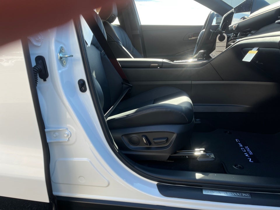 2026 Toyota Toyota Crown Signia XLE