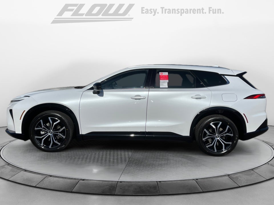 2026 Toyota Toyota Crown Signia XLE