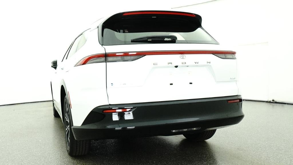 2026 Toyota Toyota Crown Signia XLE