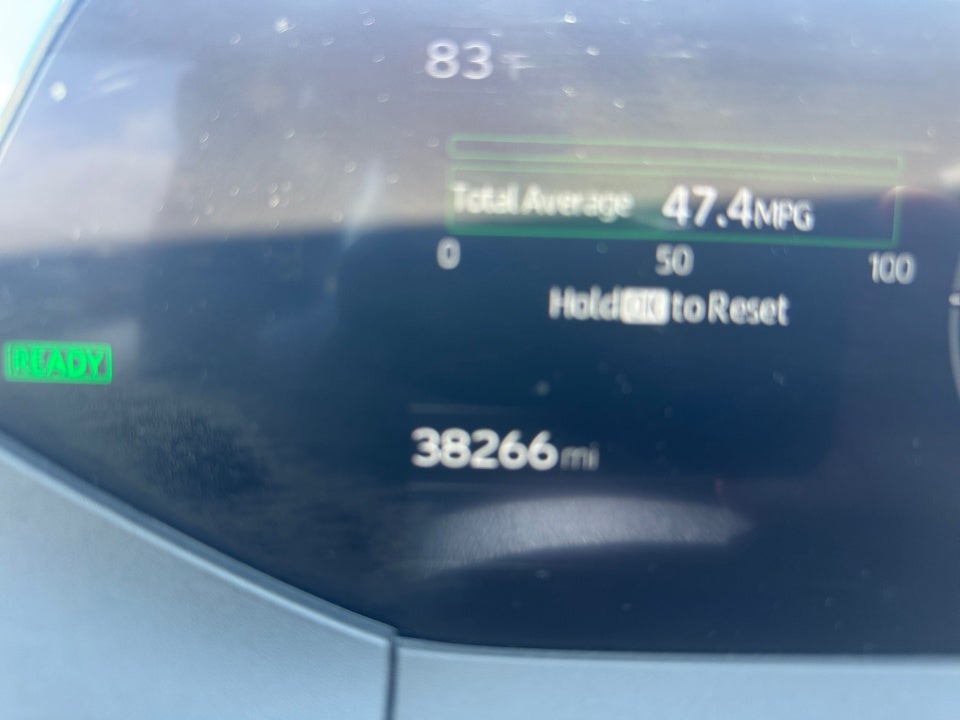2025 Toyota Prius XLE