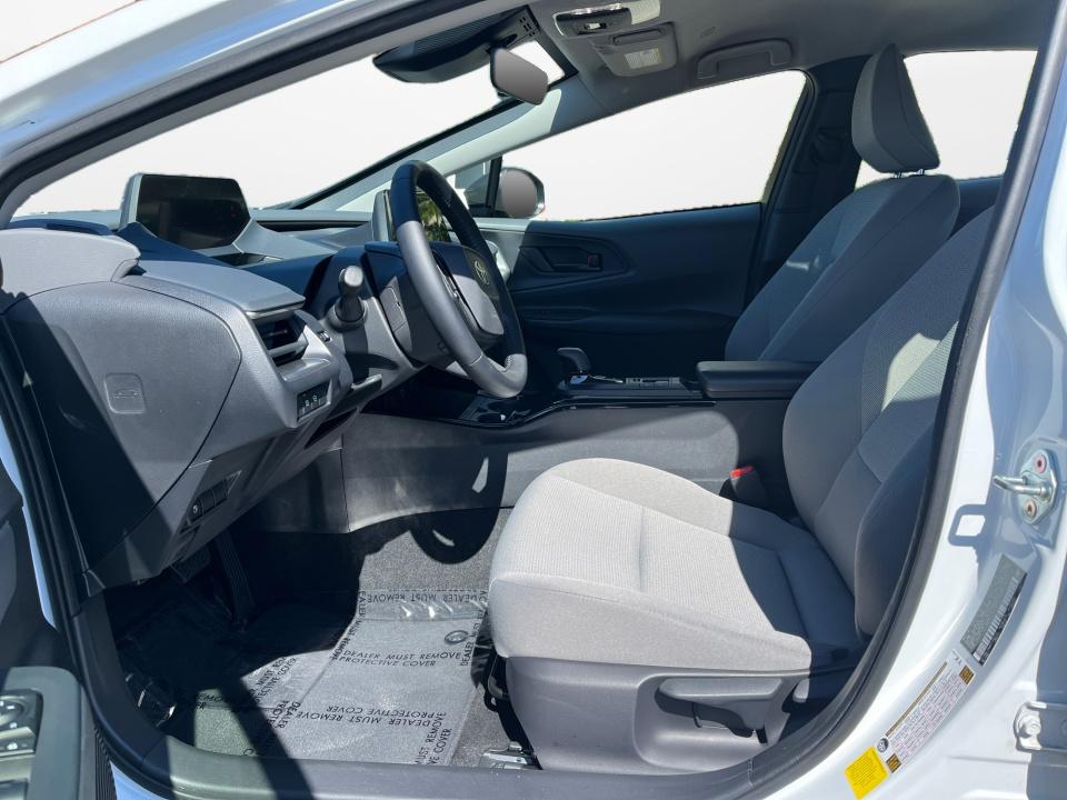 2024 Toyota Prius LE