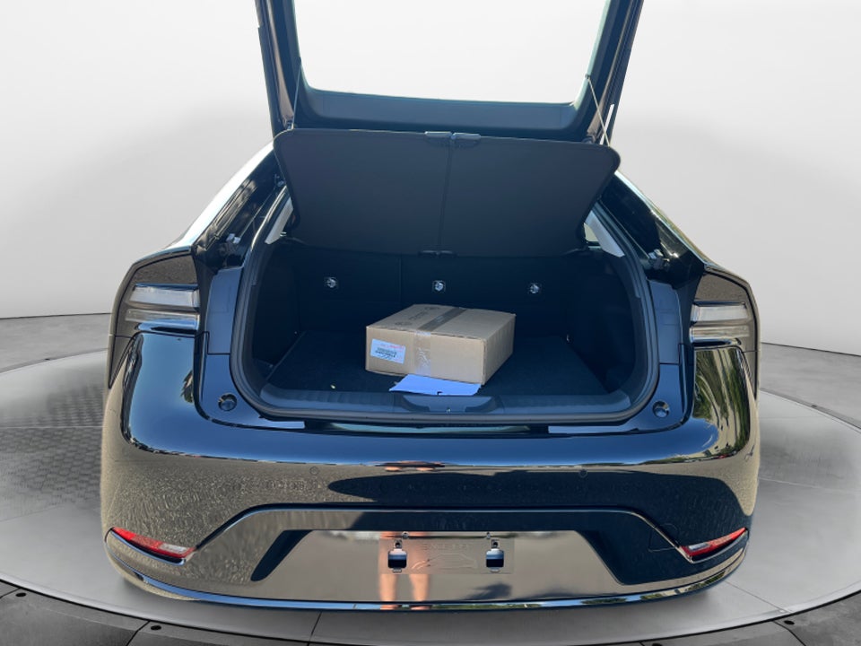 2027 Toyota Prius Plug-in Hybrid XSE