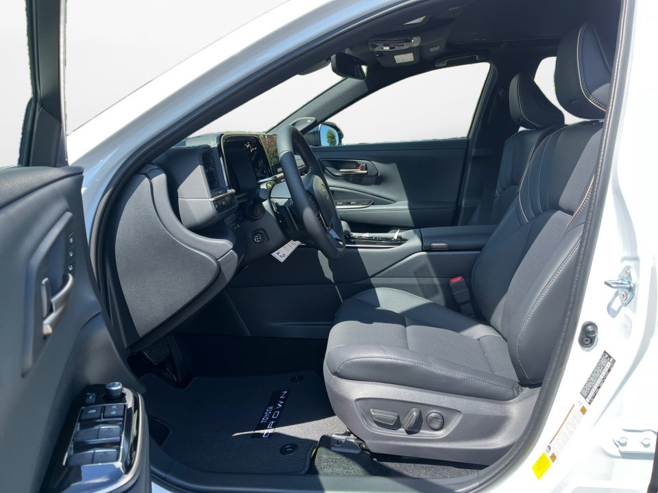 2026 Toyota Toyota Crown Platinum