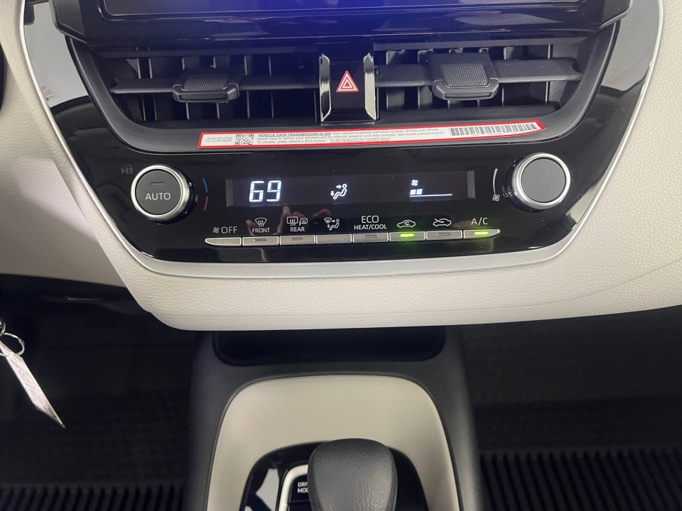 2026 Toyota COROLLA HYBRID Hybrid LE