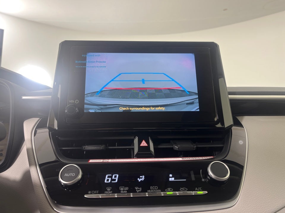 2026 Toyota COROLLA HYBRID Hybrid LE