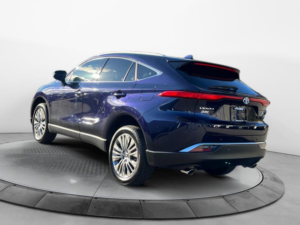 2024 Toyota Venza XLE