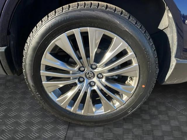 2024 Toyota Venza XLE