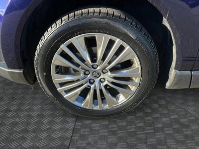 2024 Toyota Venza XLE