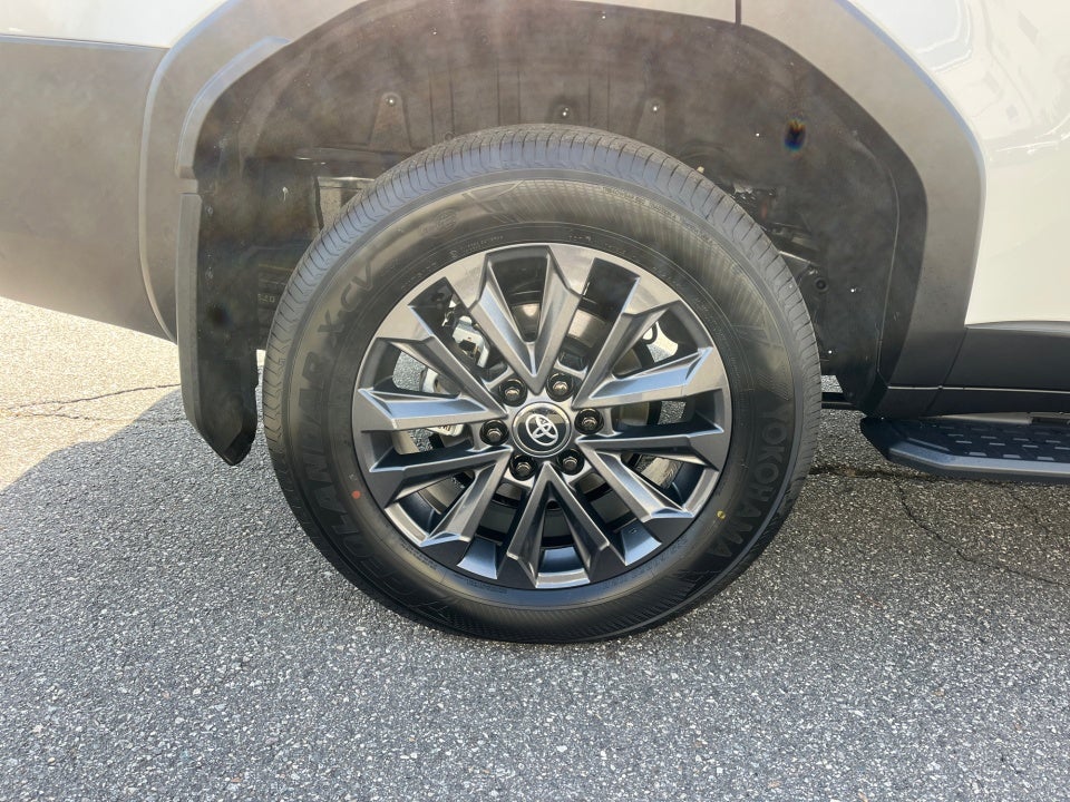 2026 Toyota Land Cruiser Land Cruiser