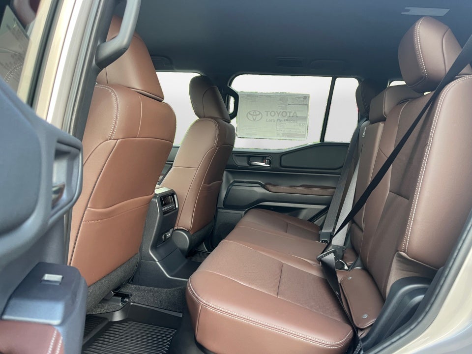 2027 Toyota Land Cruiser Base