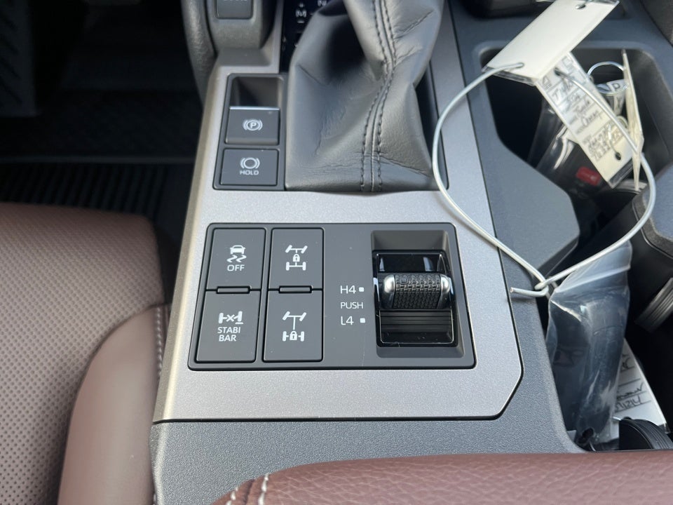 2027 Toyota Land Cruiser Base