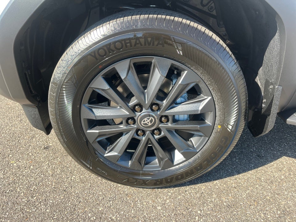 2026 Toyota Land Cruiser Land Cruiser