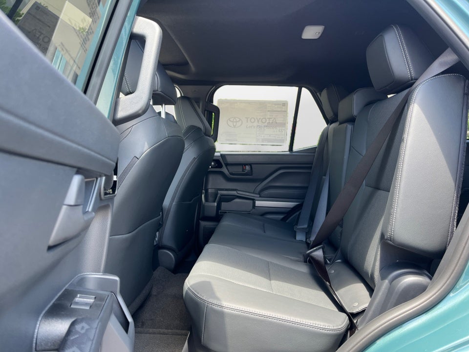 2026 Toyota 4Runner i-FORCE MAX TRD Off-Road Premium i-FORCE MAX