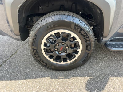 2026 Toyota 4Runner i-FORCE MAX TRD Off-Road Premium i-FORCE MAX