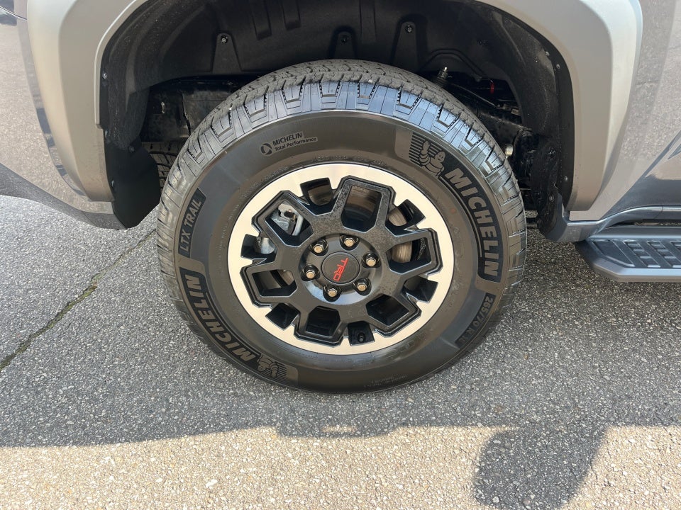 2026 Toyota 4Runner i-FORCE MAX TRD Off-Road Premium i-FORCE MAX