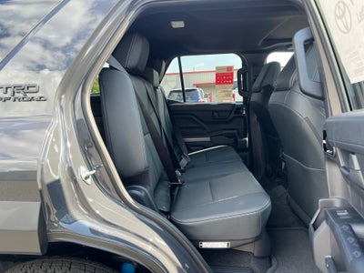 2026 Toyota 4Runner i-FORCE MAX TRD Off-Road Premium i-FORCE MAX