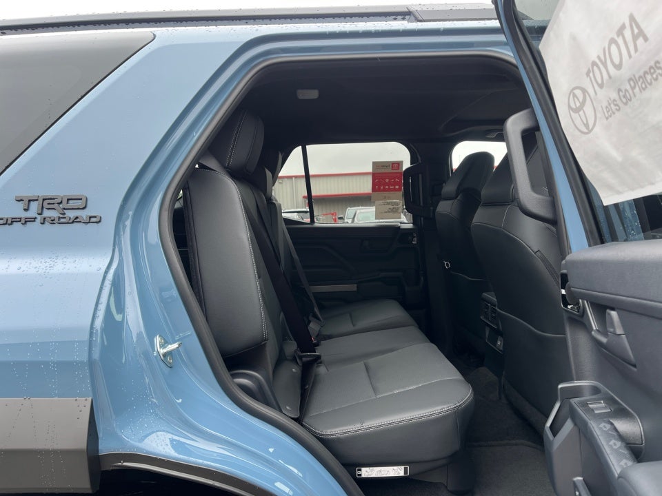 2026 Toyota 4Runner i-FORCE MAX TRD Off-Road Premium i-FORCE MAX