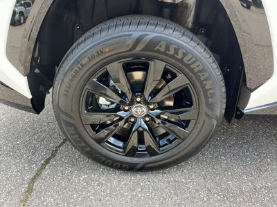 2026 Toyota RAV4 Plug-in Hybrid SE