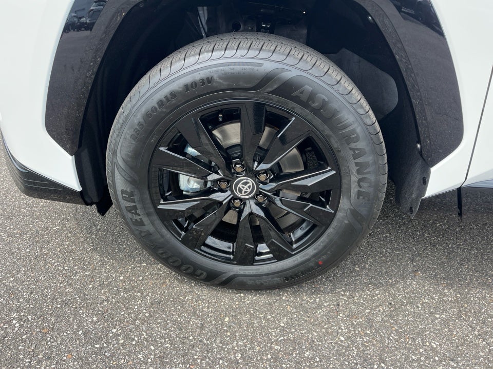 2026 Toyota RAV4 Plug-in Hybrid SE