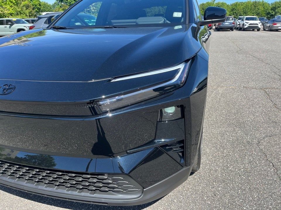 2026 Toyota C-HR XSE
