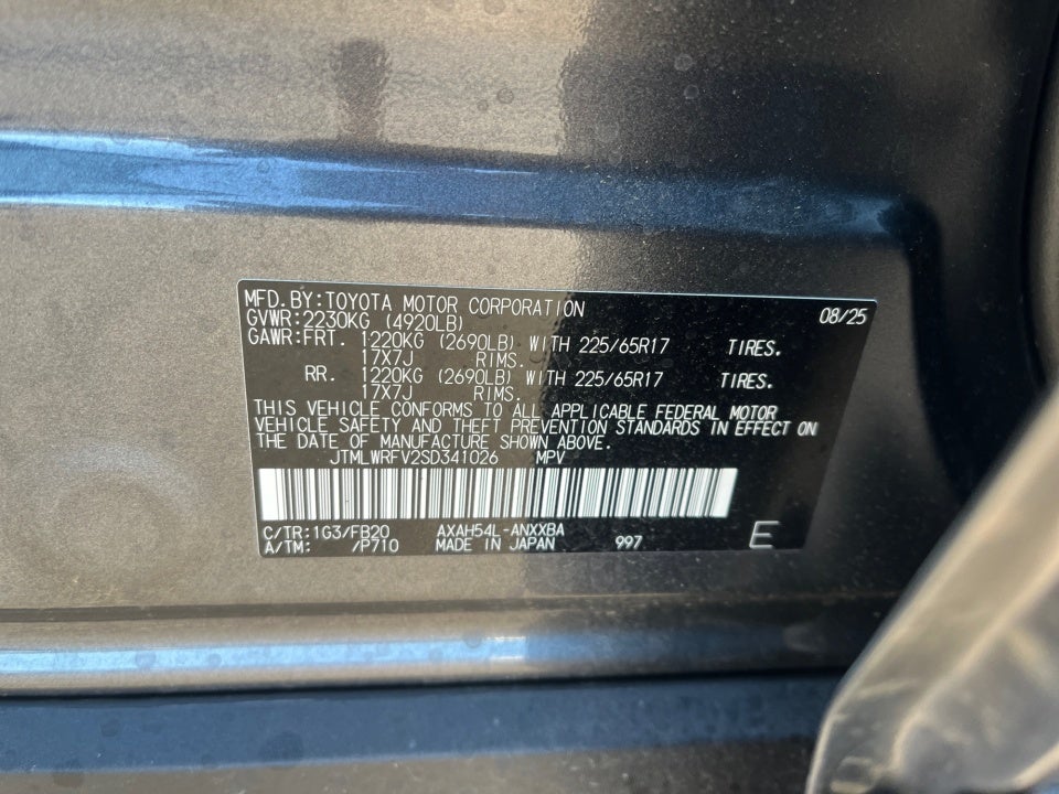 2025 Toyota RAV4 HYBRID LE