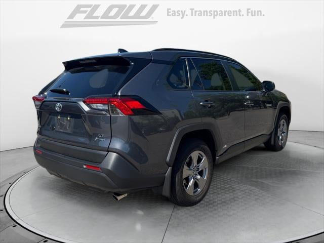 2025 Toyota RAV4 HYBRID LE